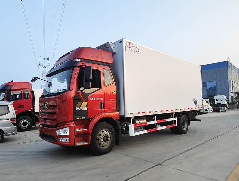 清洗電動垃圾清運車,你忽略了哪些問題?